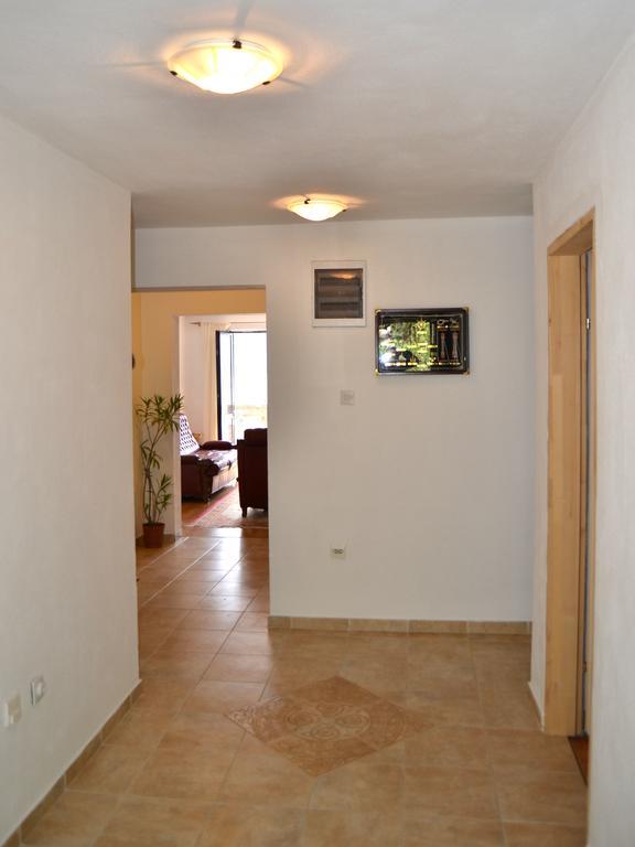 Apartments Dobrisa Kotor Luaran gambar